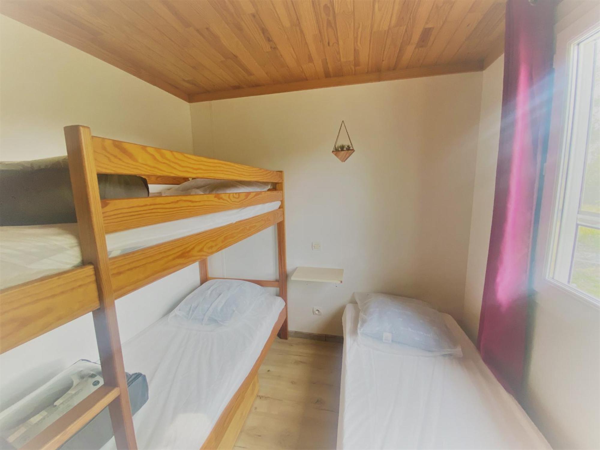 Camping Familial Les Chalets D'Uza Buitenkant foto