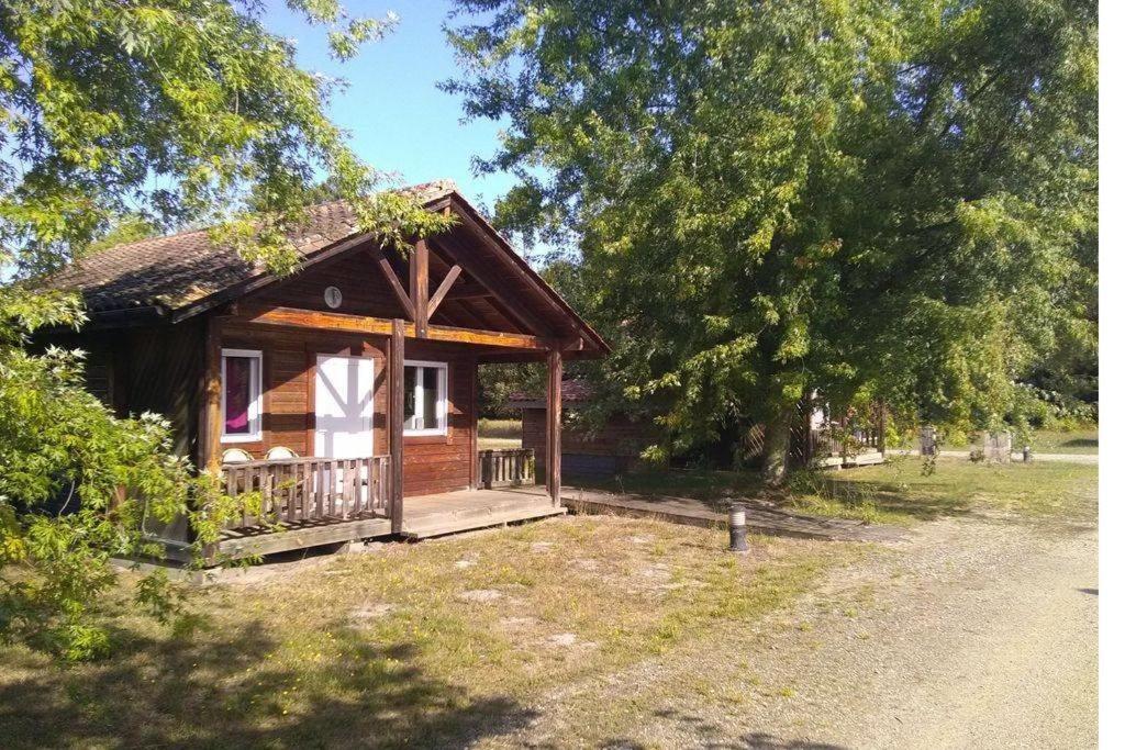 Camping Familial Les Chalets D'Uza Buitenkant foto