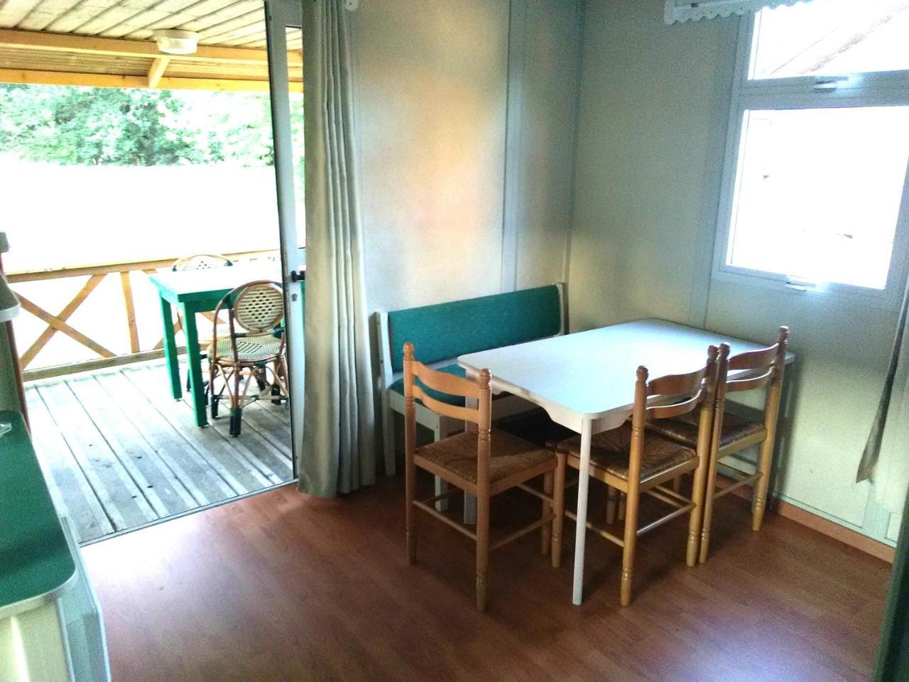Camping Familial Les Chalets D'Uza Buitenkant foto